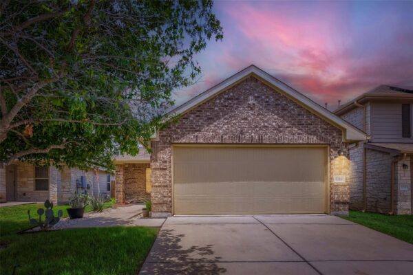 7216 Razors Edge Dr, Austin