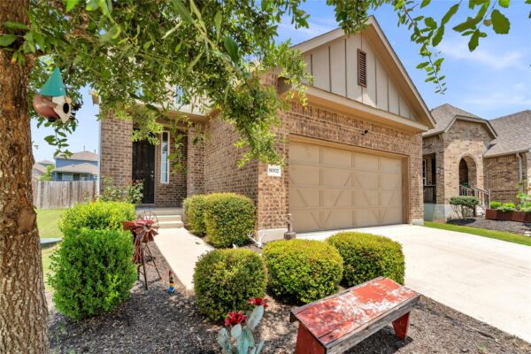 8002 Autumn Moor Bnd, Lago Vista