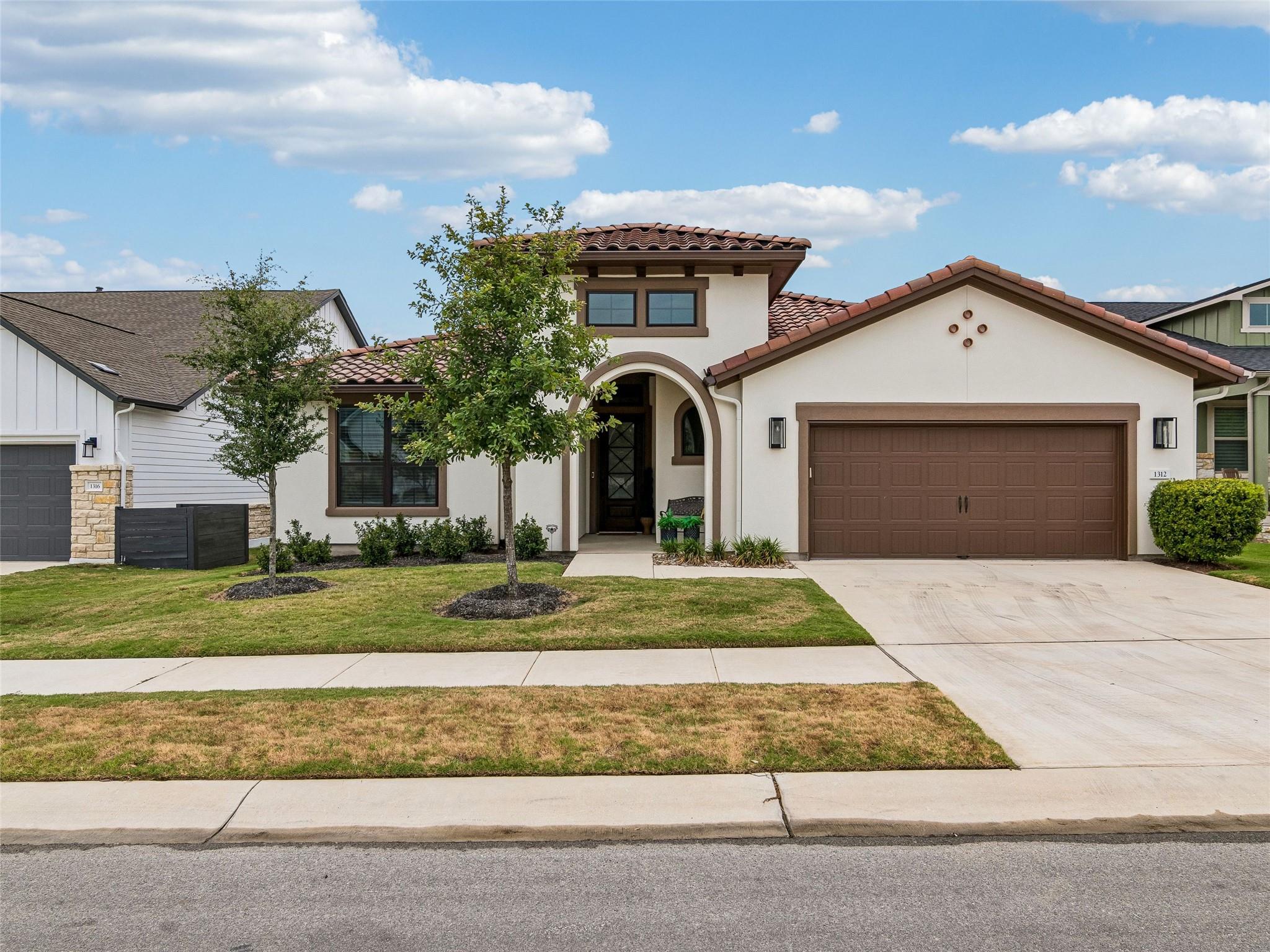 1312 Dancing Oak Ln, San Marcos, TX 78666