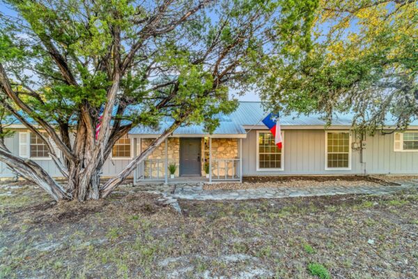 40 La Toya Trl, Wimberley