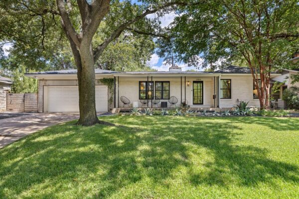 2304 Greenlee Dr, Austin