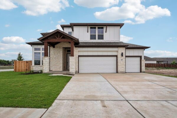 509 Treadwell Ln, Kyle