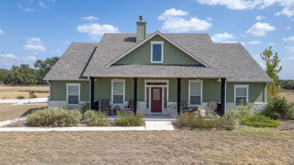 169 Blackbuck Ridge Dr, Lampasas