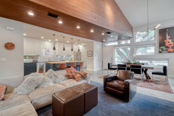 209 El Paso St, Austin