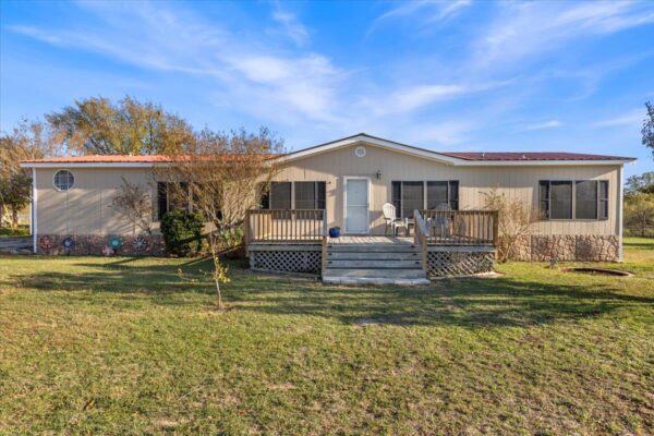 145 Angelia Dr, Cedar Creek