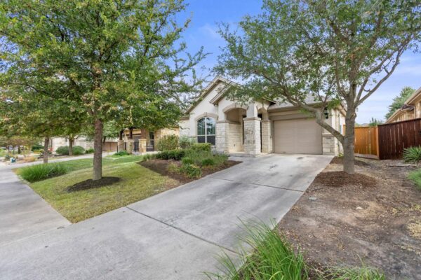 205 Cherokee Rose Cir, Georgetown