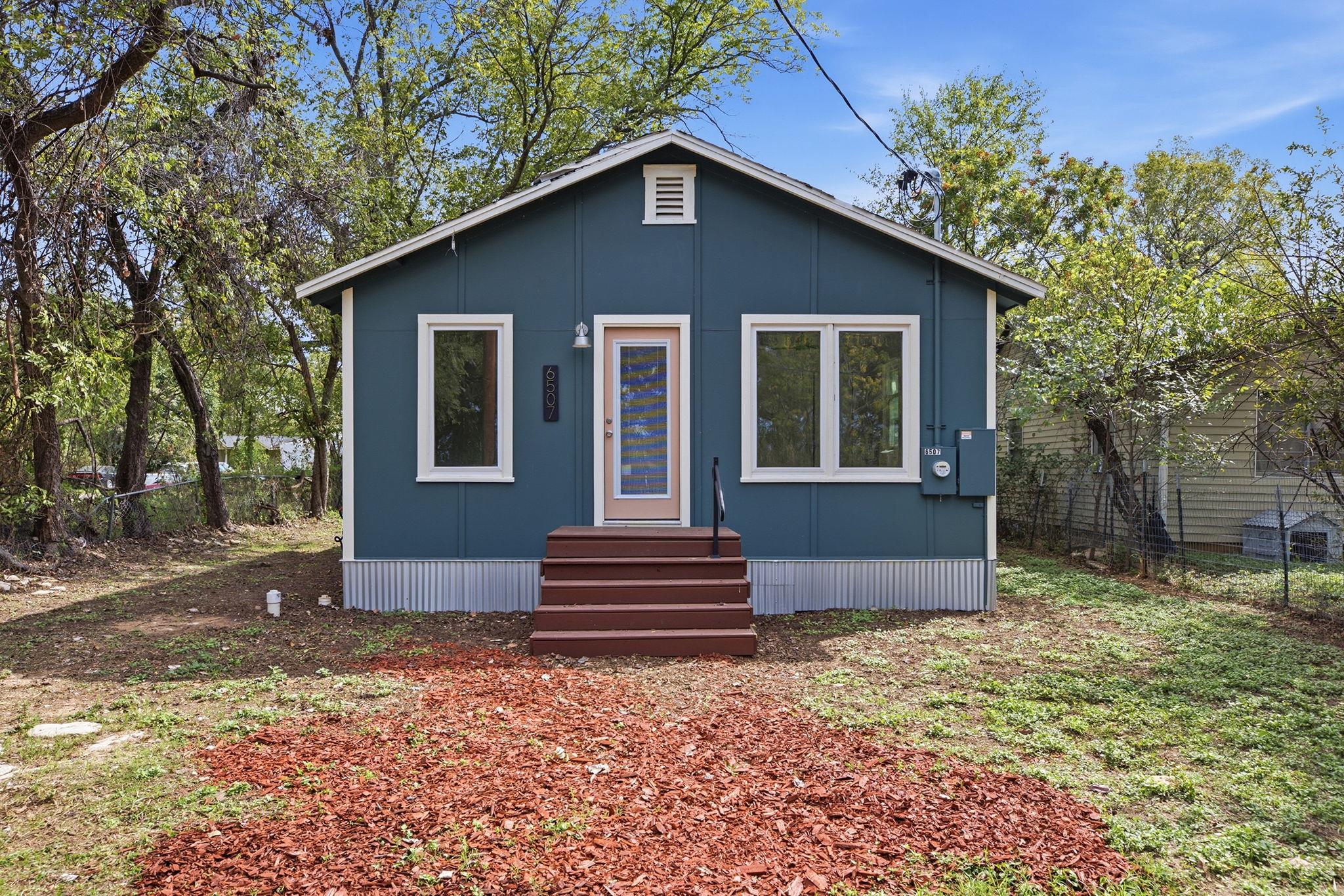 6507 Hergotz Ln, Austin, TX 78742