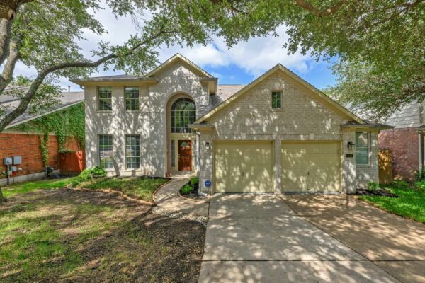 1917 Chasewood Dr, Austin