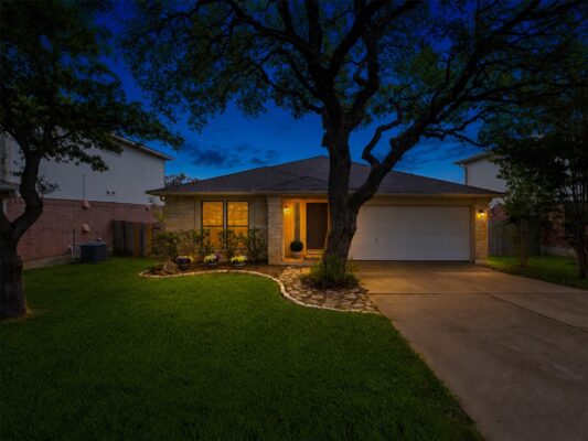 3931 Upper Passage Ln, Round Rock