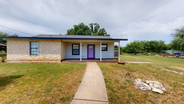 201 Kristi Ln, Liberty Hill