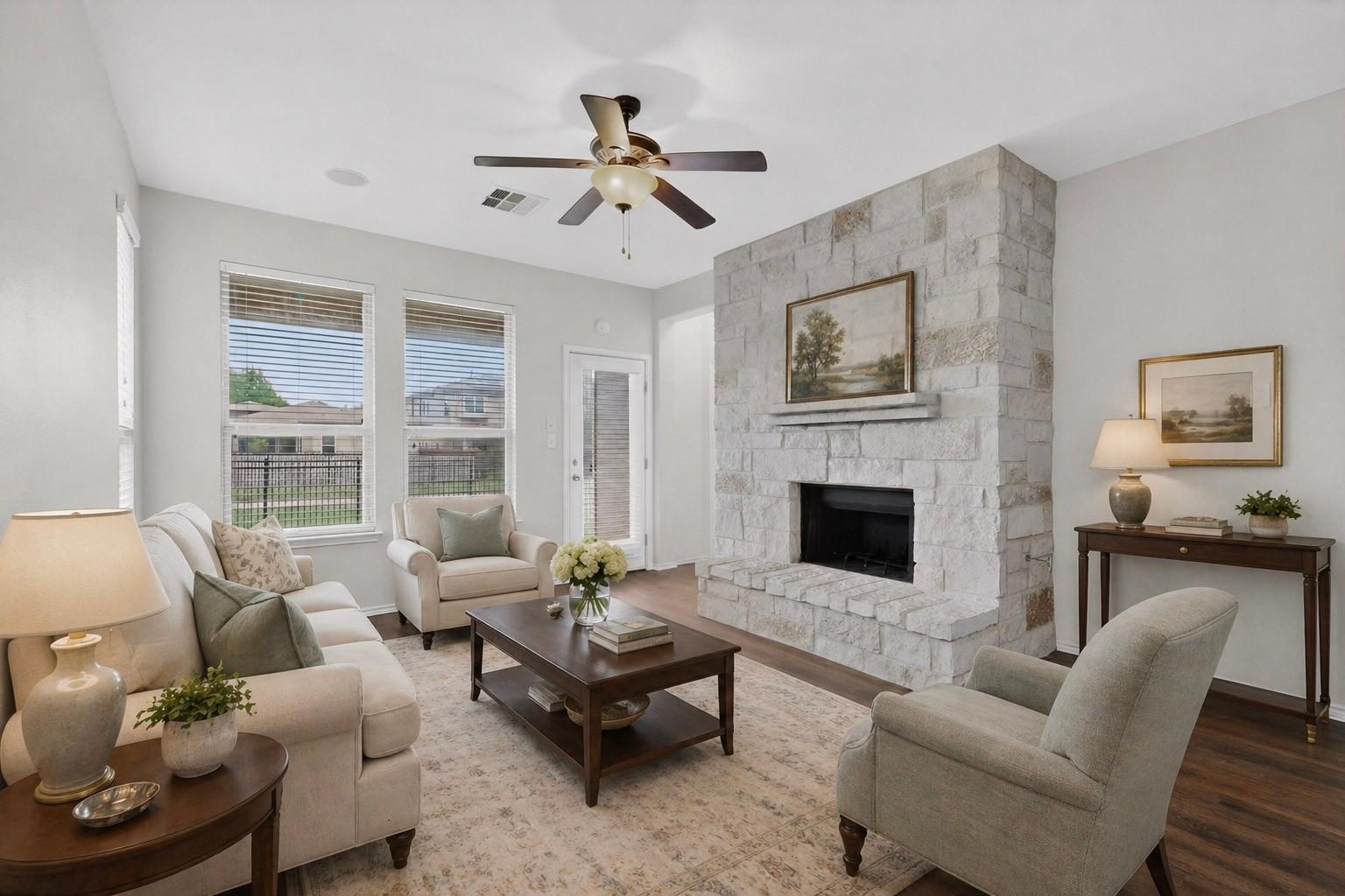 5417 Kara Dr, Austin, TX 78744