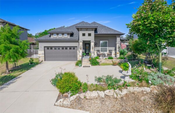 308 Buckhorn Dr, Point Venture
