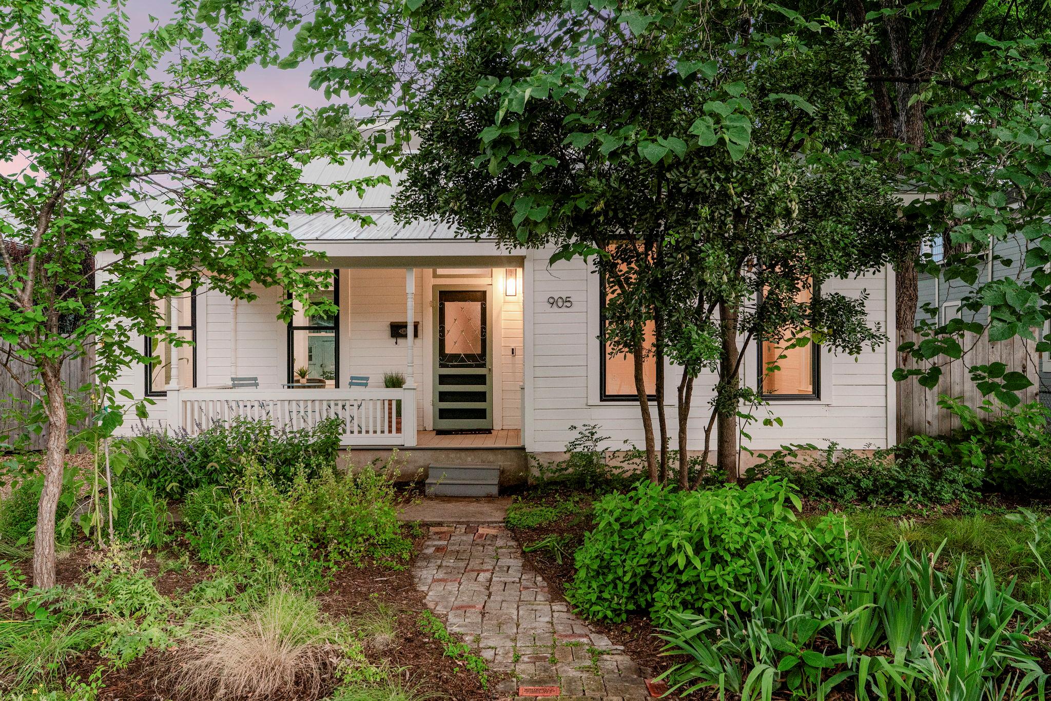 905 E 2nd St, Austin, TX 78702